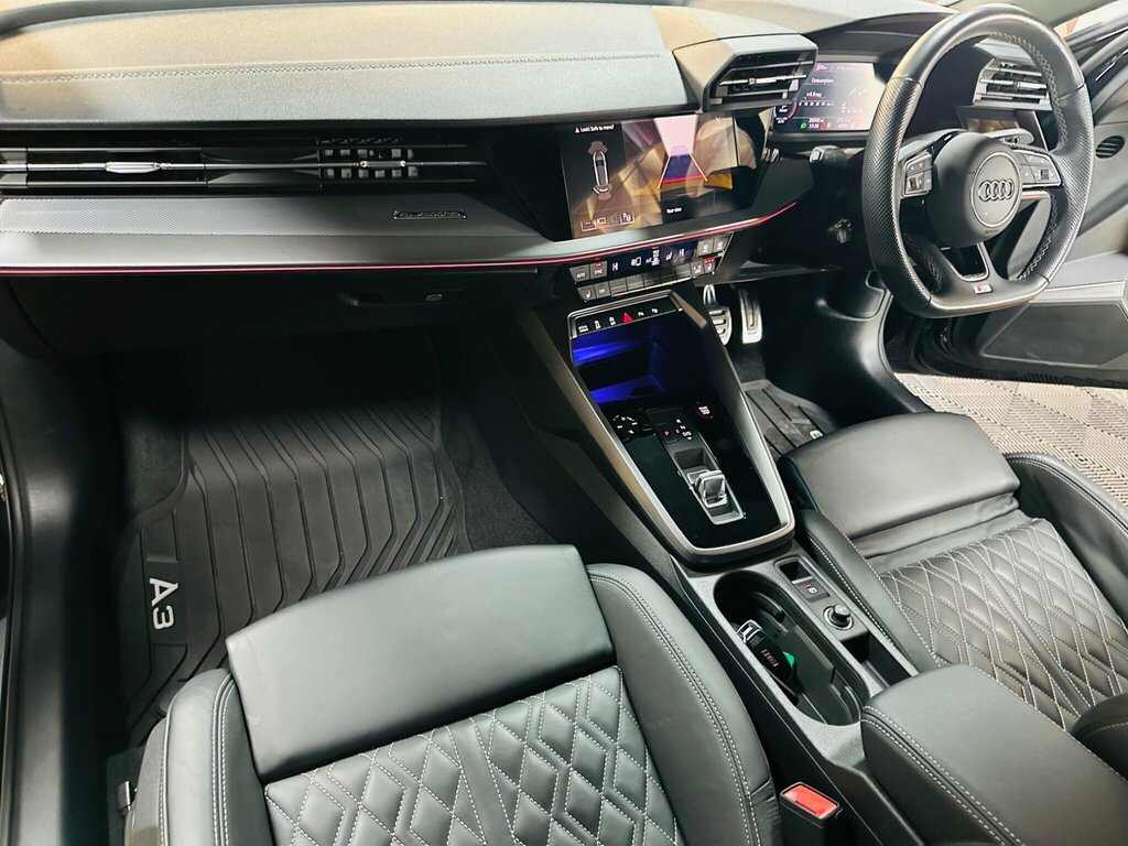 Audi S3 2L Black Edition DC73FVJ Black #3