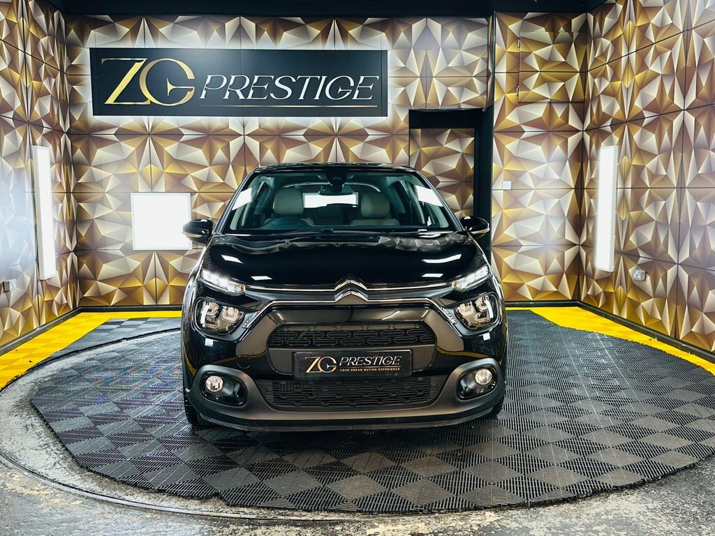 Citroen C3 1.2L Shine Plus Black #2