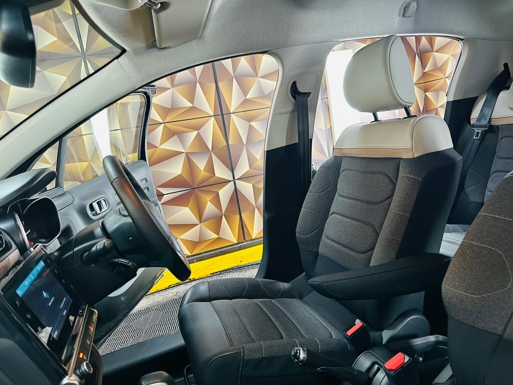 Citroen C3 1.2L Shine Plus Black #3