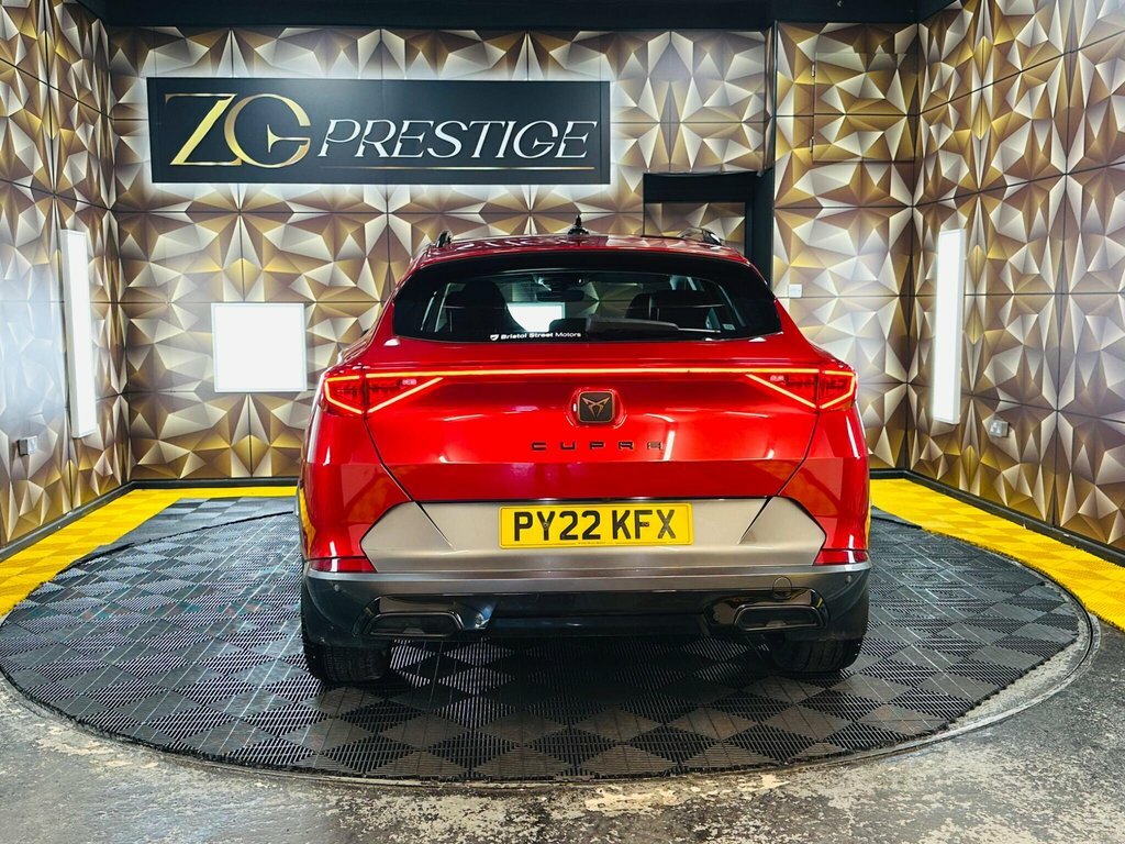 Cupra Formentor 2L V2 PY22KFX Red #4