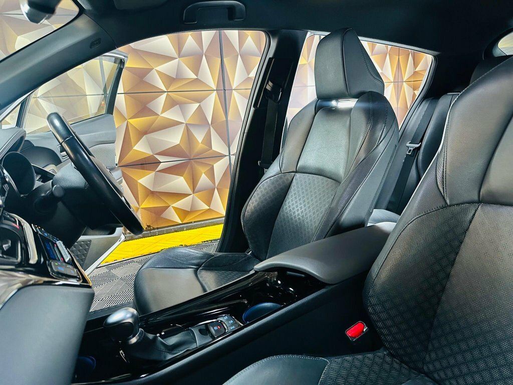 Toyota C-Hr 1.8L Excel YC70LLM White #3