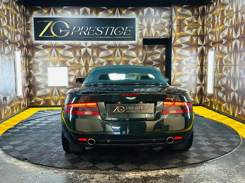 Aston Martin DB9 Convertible Green #3