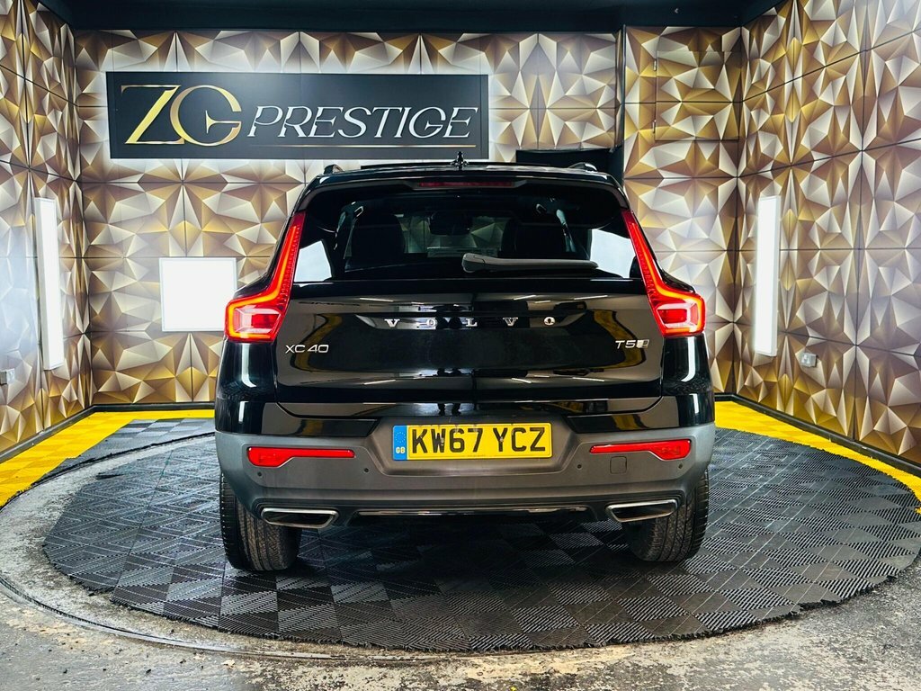 Volvo XC40 2L First Edition KW67YCZ Black #3