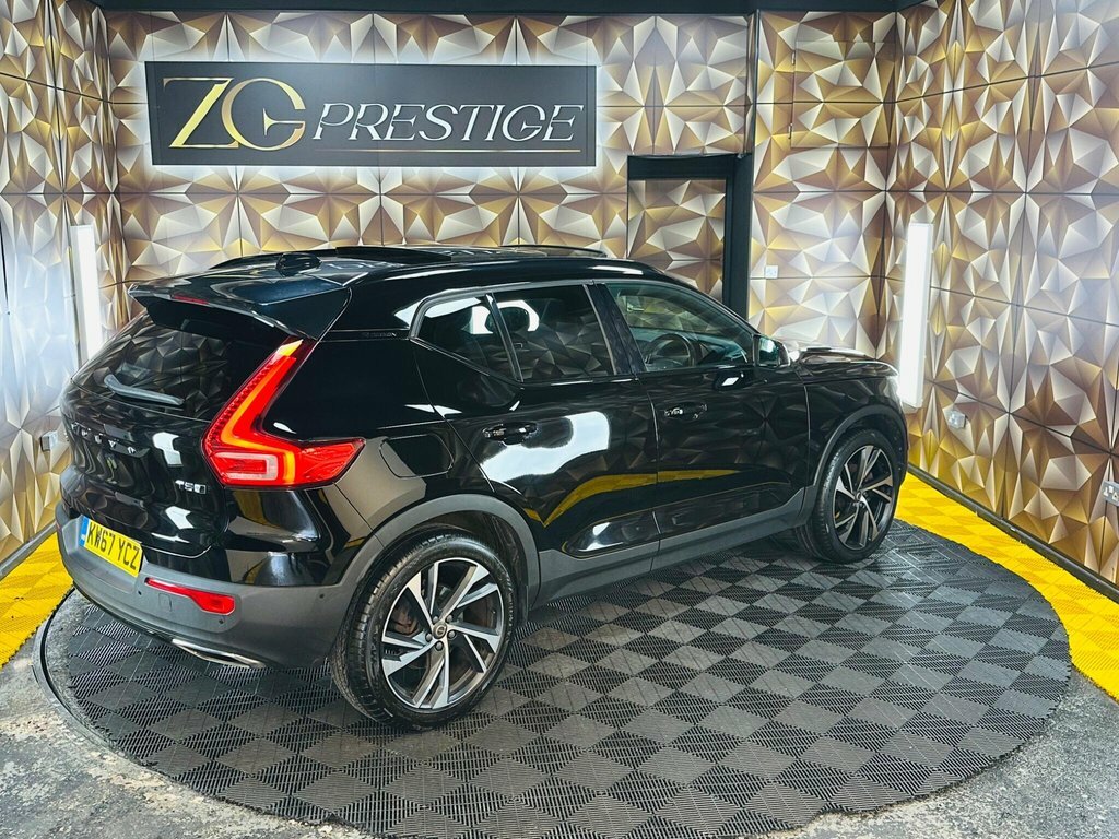 Volvo XC40 2L First Edition KW67YCZ Black #5