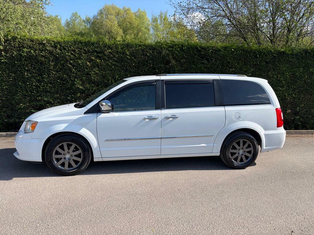 Chrysler Grand Voyager 2.8 Crd Limited Euro 5  White #3