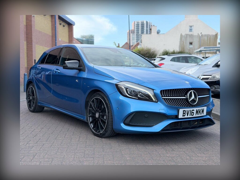 Mercedes-Benz A Class 1.5 A180d Amg Line Premium Hatchback BV16MKM Blue #5