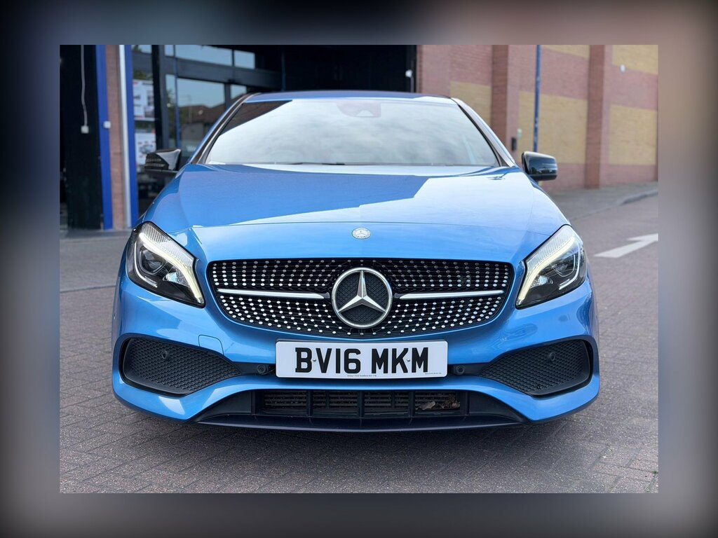 Mercedes-Benz A Class 1.5 A180d Amg Line Premium Hatchback BV16MKM Blue #2
