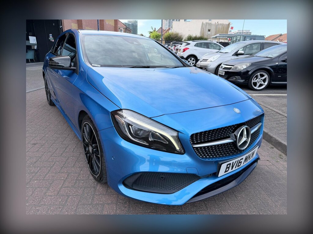 Mercedes-Benz A Class 1.5 A180d Amg Line Premium Hatchback BV16MKM Blue #6