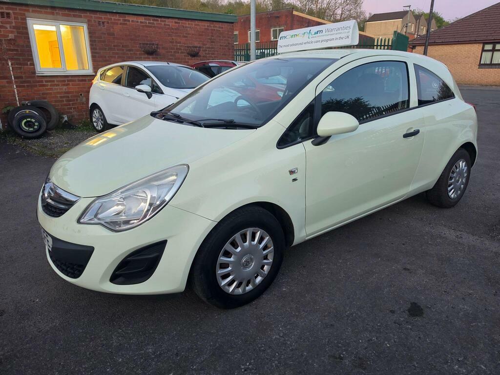 Vauxhall Corsa 1.2I 16V S Green #2