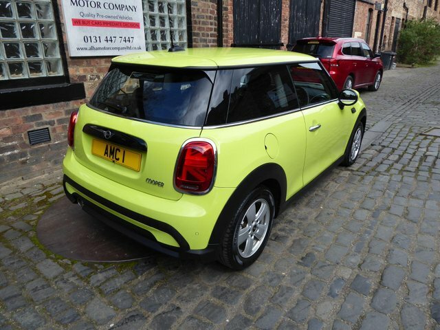 Mini Hatch 1.5 Cooper Classic Steptronic SC72JOU Yellow #6