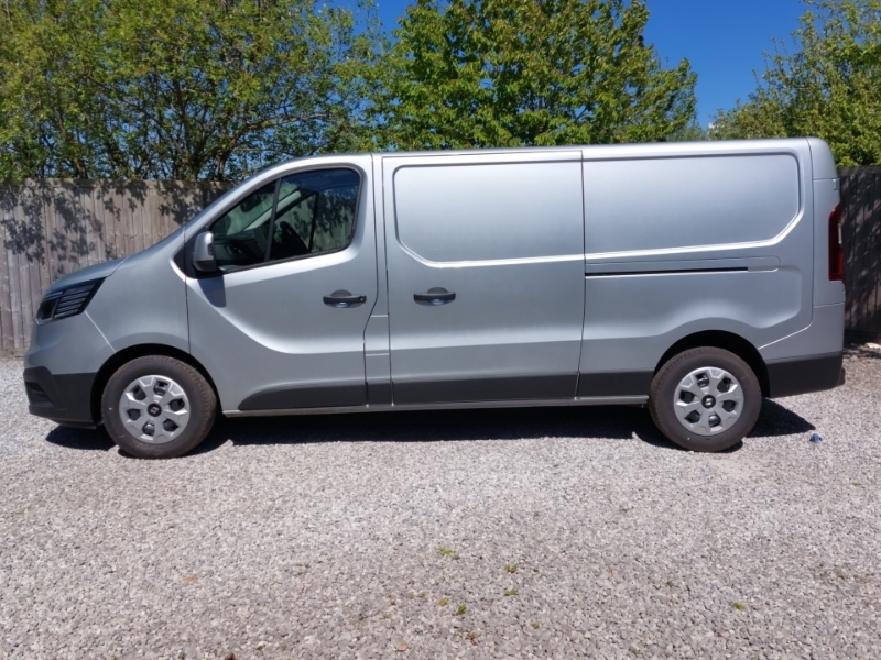 Renault Trafic Ll30 Blue Dci 130 Advance Safety Van Grey #4