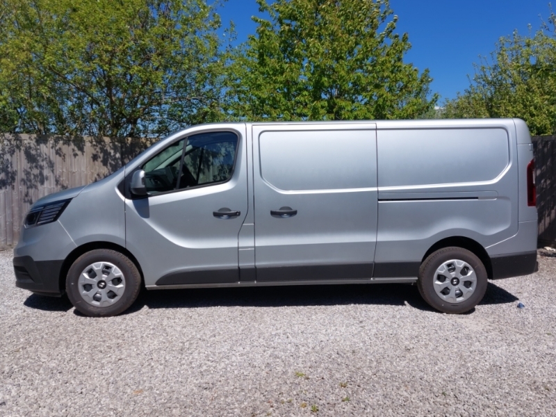 Renault Trafic Ll30 Blue Dci 130 Advance Safety Van Grey #4