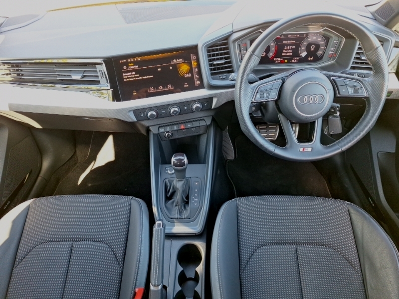Audi A1 35 Tfsi S Line S Tronic BA13LLL Yellow #3