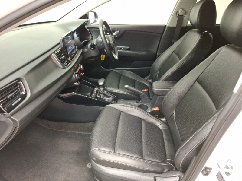 Kia RIO 1.0 T Gdi 48V 118 3 Dct White #5