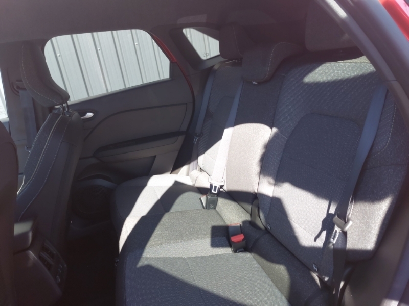 Renault Symbioz 1.3 Tce 140 Techno HK75UKA Red #6