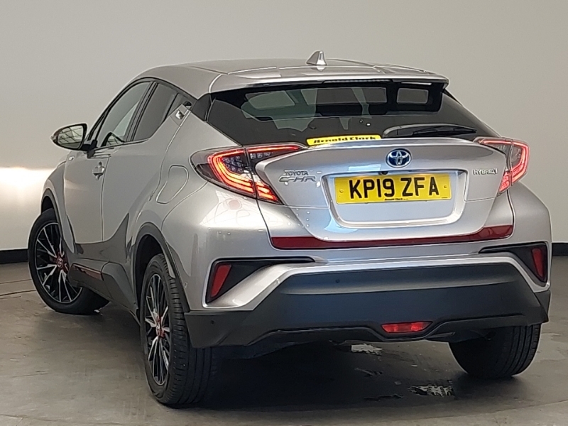 Toyota C-Hr 1.8 Hybrid Excel Cvt Leather KP19ZFA Silver #2