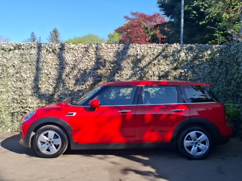Mini Clubman 1.5 Cooper Classic 6Dr Red #4