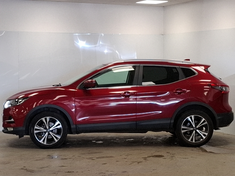 Nissan Qashqai 1.2 Dig-t N-connecta SG18TFA Red #4