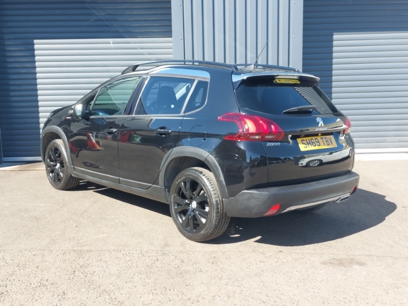Peugeot 2008 1.2 Puretech 110 Gt Line 6 Speed SH69TBV Black #2