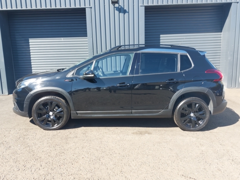 Peugeot 2008 1.2 Puretech 110 Gt Line 6 Speed SH69TBV Black #4