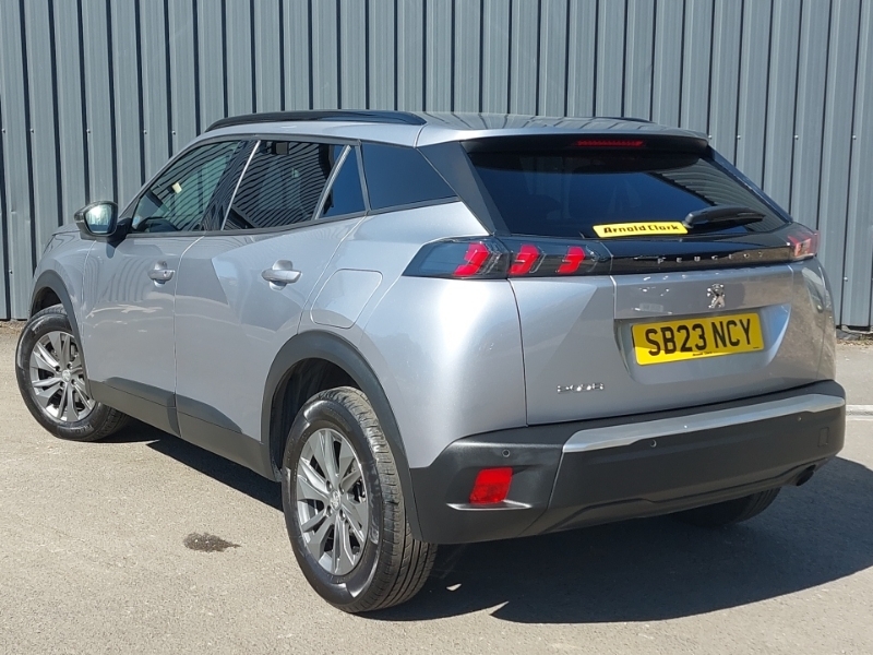 Peugeot 2008 1.2 Puretech Active Premium SB23NCY Grey #2
