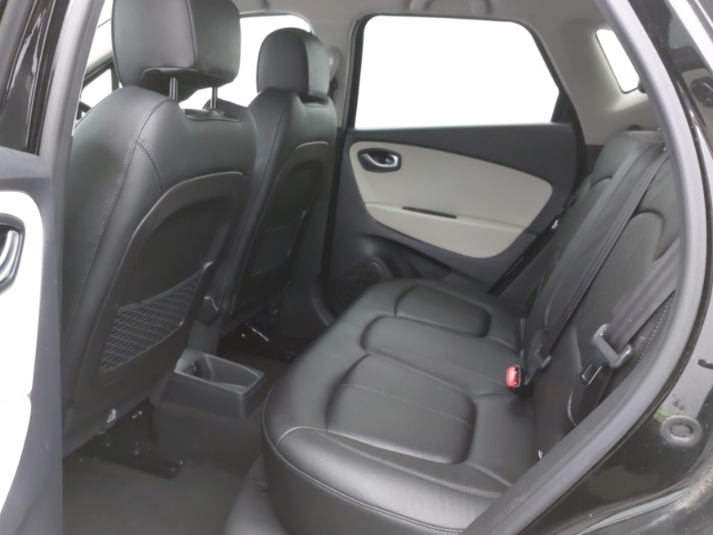 Renault Captur 0.9 Tce 90 Signature X Nav SL18BXP Black #6