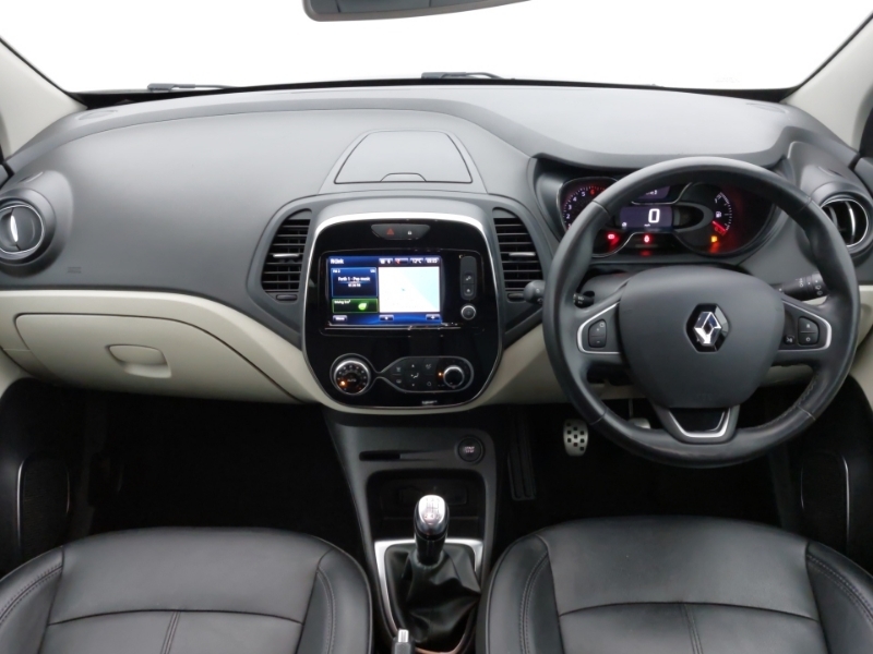 Renault Captur 0.9 Tce 90 Signature X Nav SL18BXP Black #3