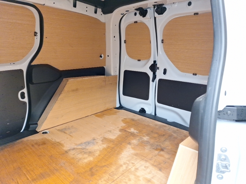 Renault Kangoo Ml19 Tce 100 Start Van White #6