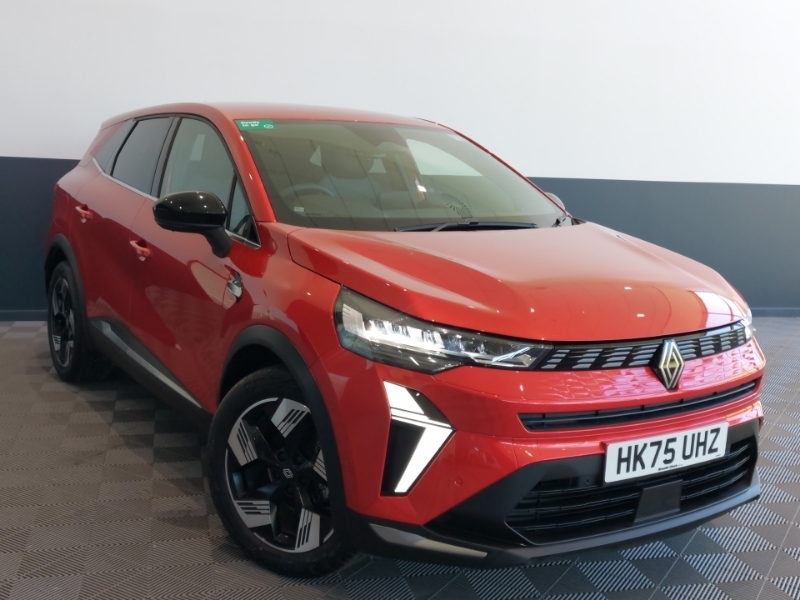 Renault Symbioz 1.3 Tce 140 Techno Red