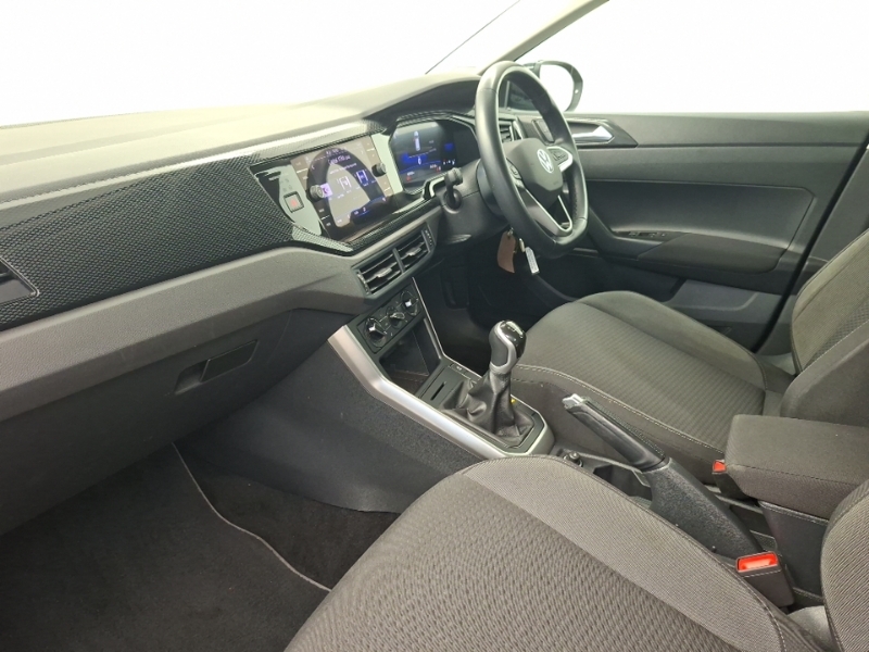 Volkswagen Taigo 1.0 Tsi 110 Life EN72GMF Black #5