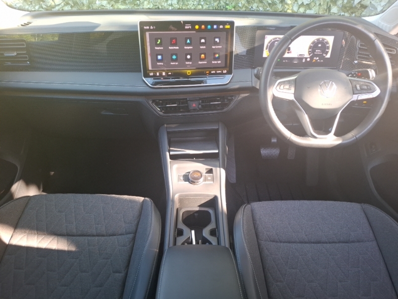 Volkswagen Tiguan 1.5 Etsi 150 Match Dsg MH24FFD Red #3