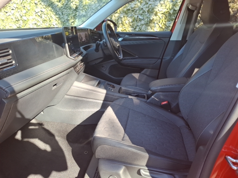 Volkswagen Tiguan 1.5 Etsi 150 Match Dsg MH24FFD Red #5