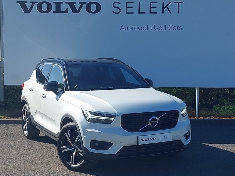 Volvo XC40 1.5 T3 163 R Design White