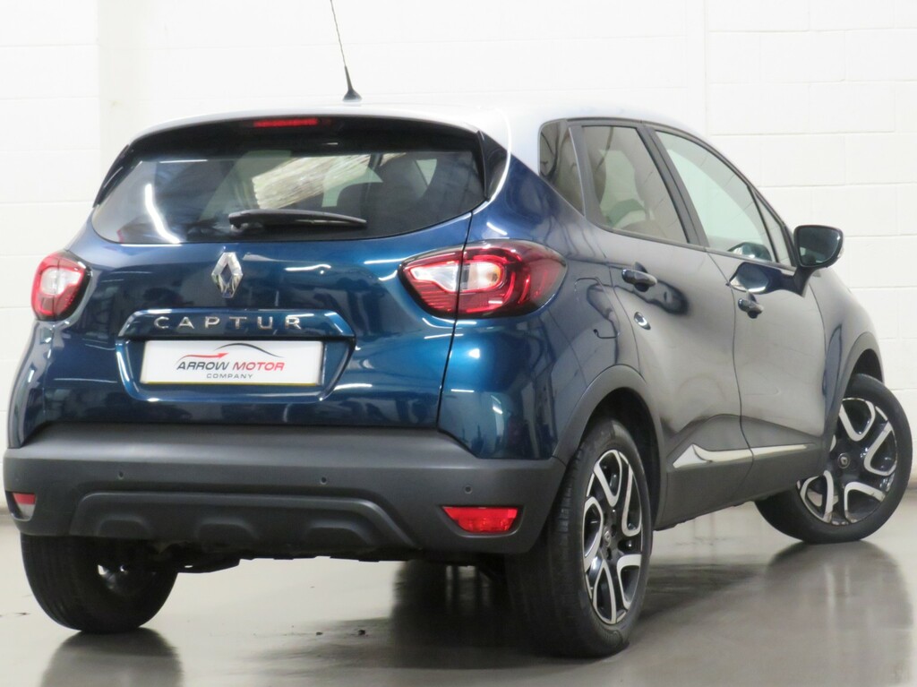 Renault Captur Suv 1.5 Dci Energy Iconic Euro 6 Ss 20191 SJ19UWX Blue #3