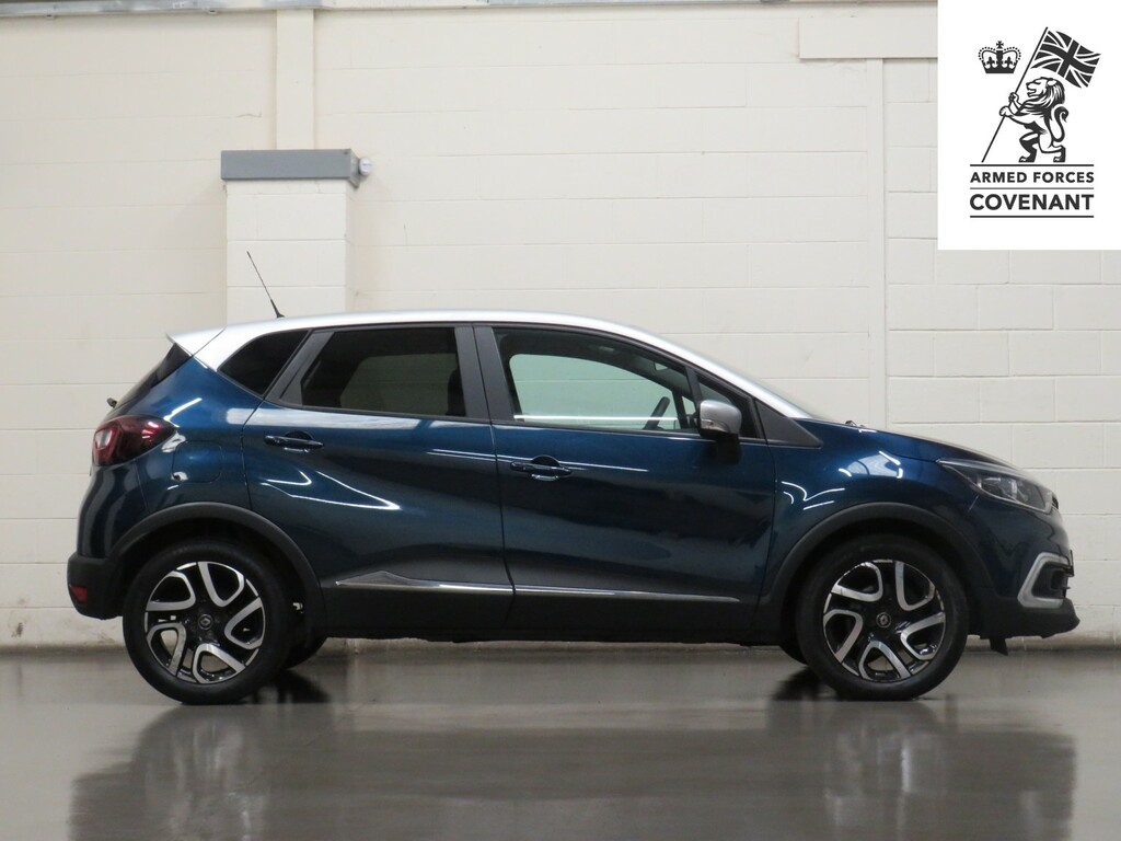 Renault Captur Suv 1.5 Dci Energy Iconic Euro 6 Ss 20191 SJ19UWX Blue #2