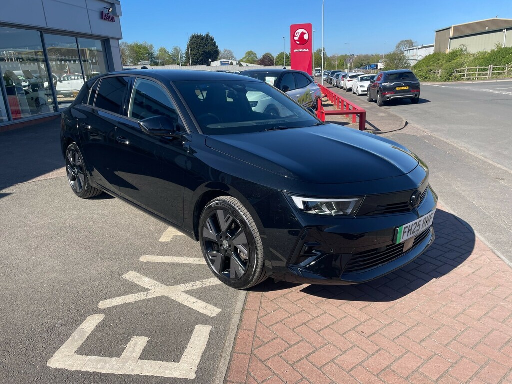 Vauxhall Astra Gs 54Kwh 156Ps FH25RHF Black #3