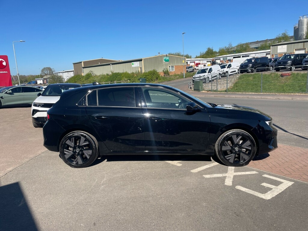 Vauxhall Astra Gs 54Kwh 156Ps FH25RHF Black #4