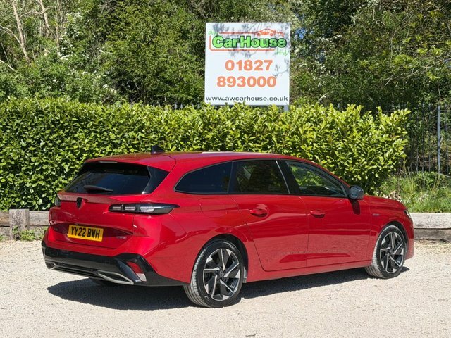 Peugeot 308 SW 1.6 12.4Kwh Allure Premium Red #2
