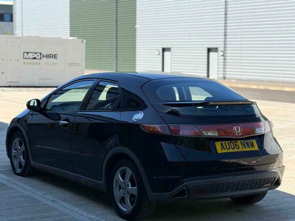 Honda Civic Hatchback 1.8 I-vtec Se 200606 Black #6