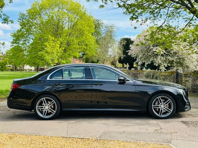 Mercedes-Benz E Class 2.0 E220d Amg Line Saloon G-tronic Eur Black #4