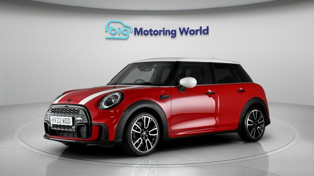 Mini Hatch Cooper Sport HV22WDD Red #4