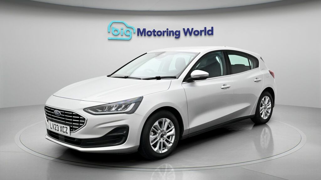Ford Focus Titanium Silver #3