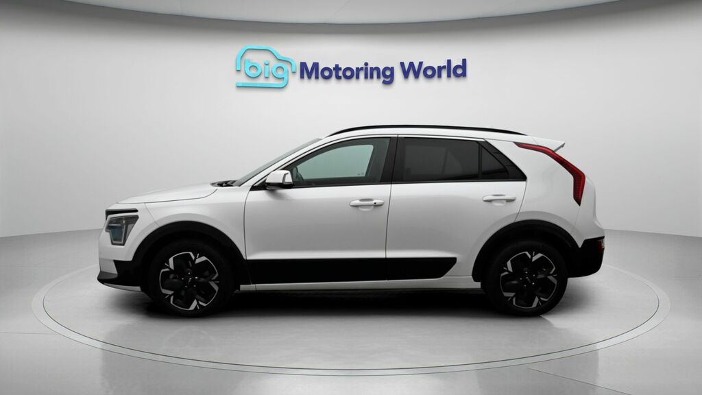 Kia Niro 3 White #4