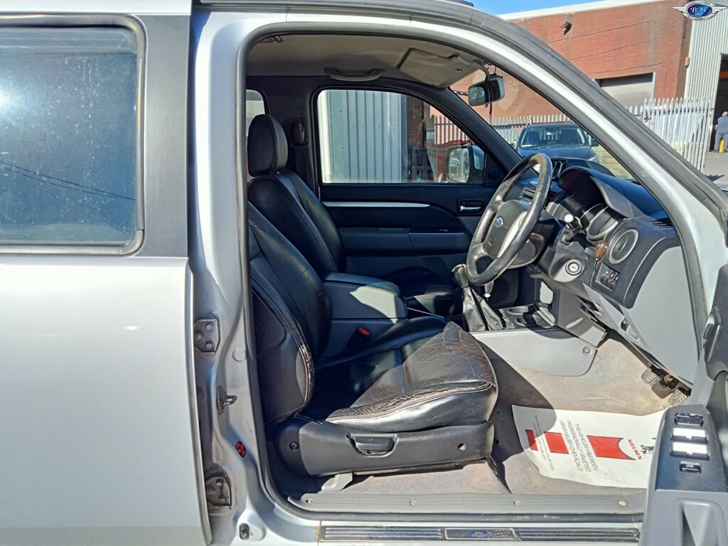 Ford Ranger Pickup Thunder 2.5 Tdci Double Cab Pickup 200959 Red #14