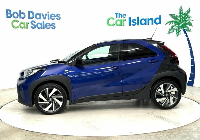 Toyota Aygo X Vvt-i Edge Hatchback CV24WCE Blue #4