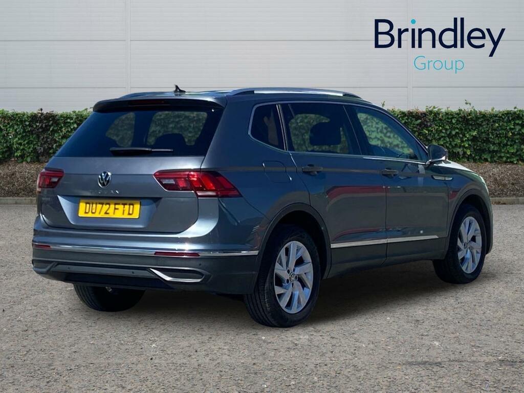 Volkswagen Tiguan Allspace 1.5 Tsi Life Suv Dsg Euro 6 Ss 150 DU72FTD Grey #4