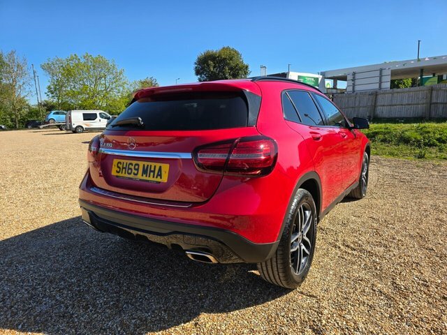 Mercedes-Benz GLA Class Gla180 Gpf Urban Edition SH69MHA Red #6