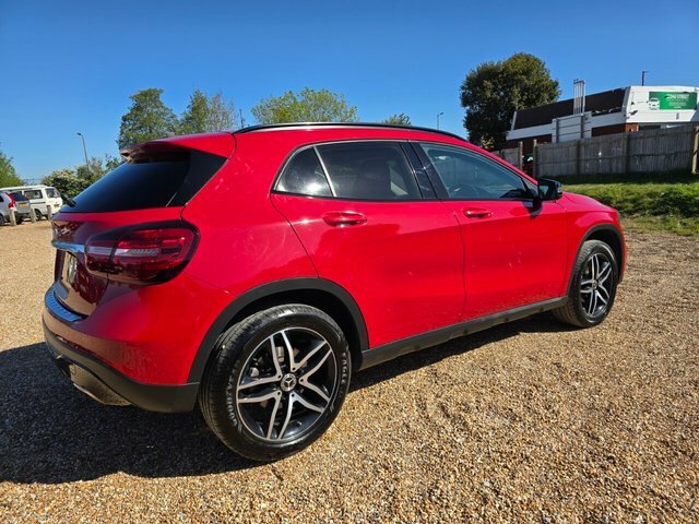 Mercedes-Benz GLA Class Gla180 Gpf Urban Edition SH69MHA Red #5