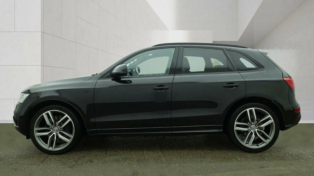 Audi SQ5 3L Plus P19PBL Black #6