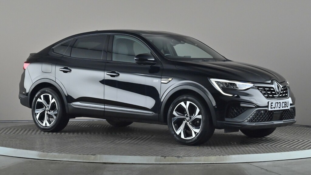 Renault Arkana 1.6 E-tech Full Hybrid 145 Engineered Black